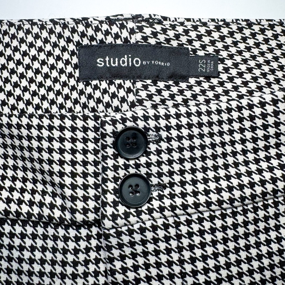 Studio Torrid Houndstooth Bootcut Luxe Ponte Trouser Pants 22S Stretch Classic - Picture 15 of 15